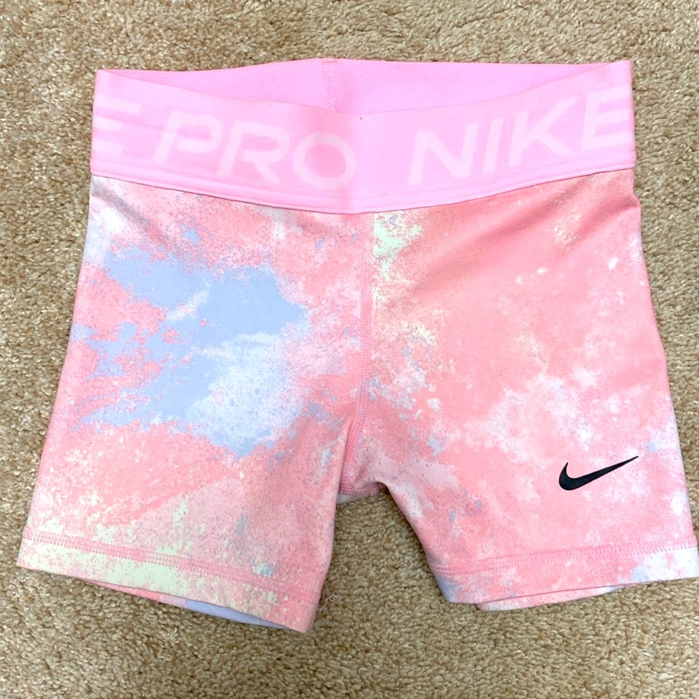 Nike Pro Girl Shorts, size small